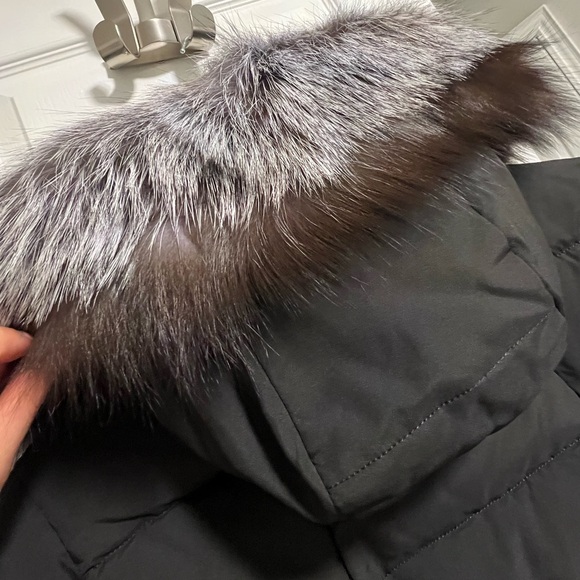 Winter jacket - Picture 2 of 5